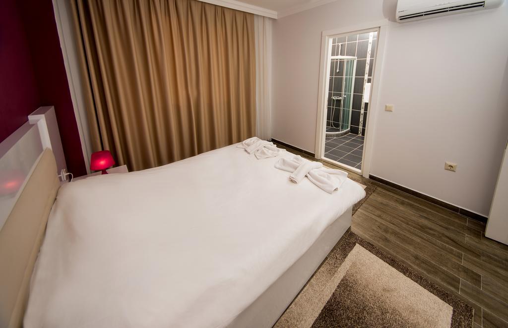 Çeşme Dalyan Elit Apart Otel المظهر الخارجي الصورة